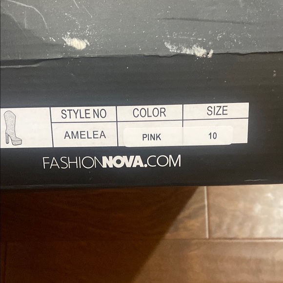 NWT Fashion Nova HoT PiNK Heeled Boots with Glittery Rhinestones - Picture 3 of 8